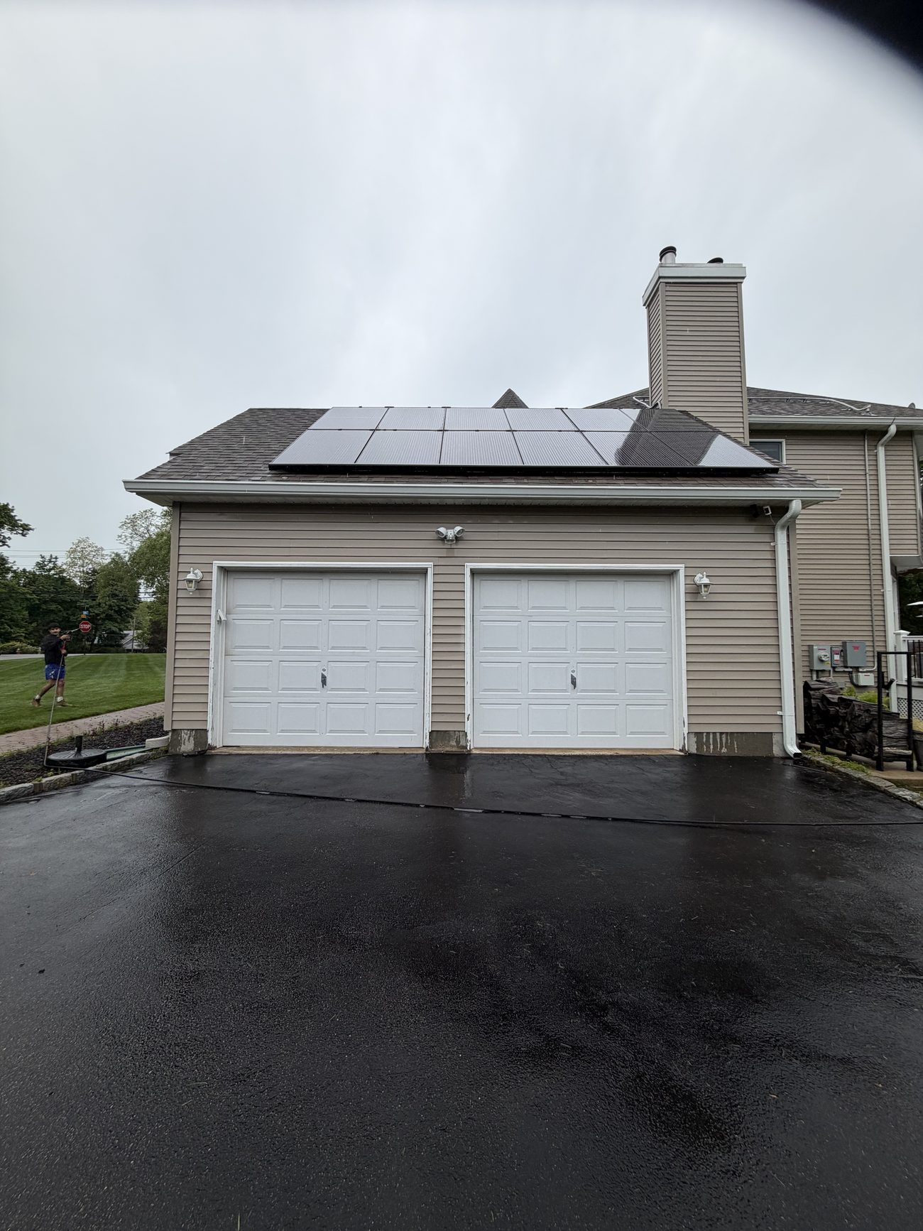 Clean home with driveway